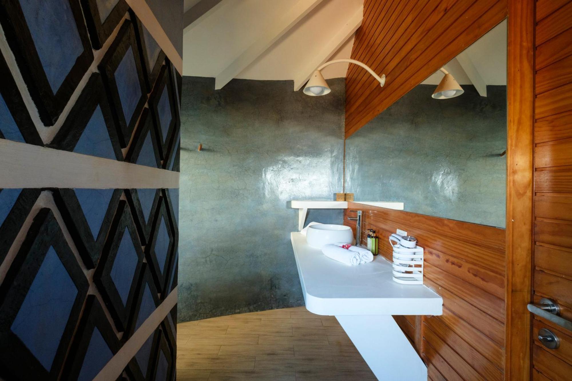 Altiplanico Rapa Nui Hotell Hanga Roa Exteriör bild